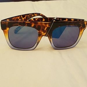 Fantas-eyes Sunglasses